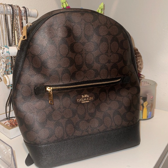 kenley backpack in signature canvas - Picture 4 of 5